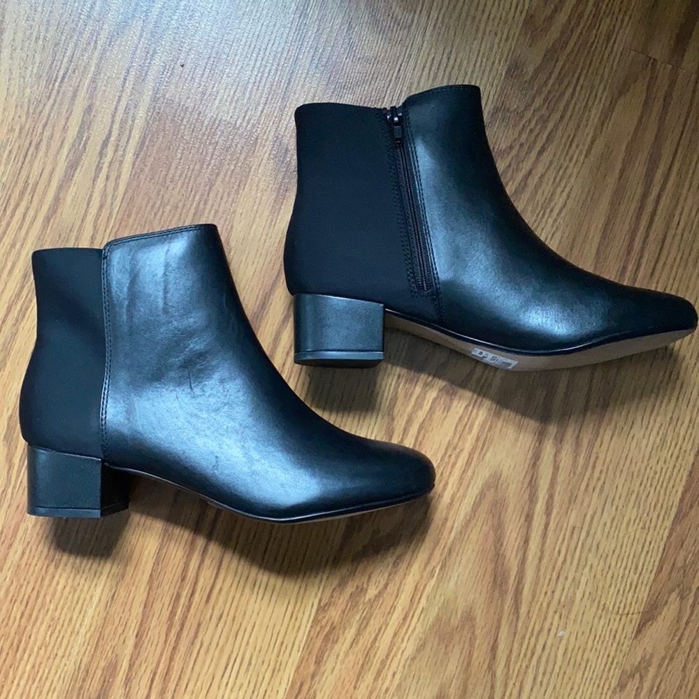 NWT Clark’s Chartli Valley Black Combi Booties